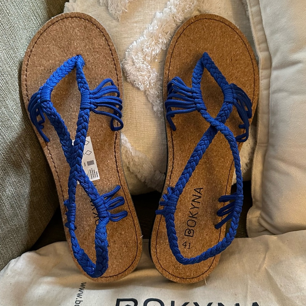 BOKYNA Seastar Sandals in Royal Blue - Picture 5 of 6
